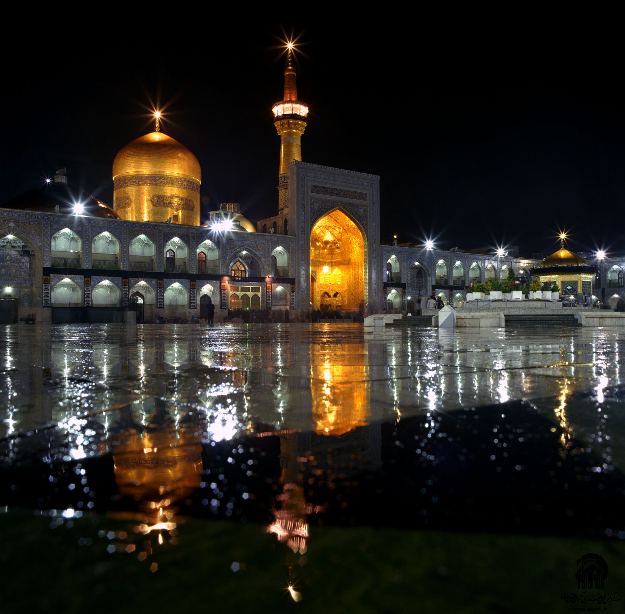 http://www.aqart.ir/images/HolyShrine/ImamRezaHolyShrine9.jpg